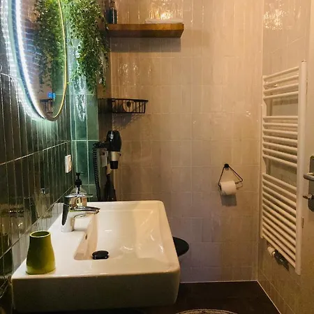 Diamond Forest - 8 Full Beds Summercard Included