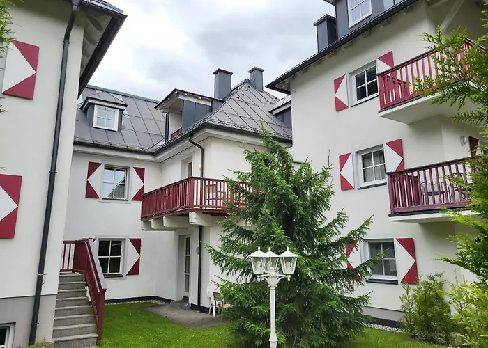 Diamond Forest - 8 Full Beds Summercard Included Appartement